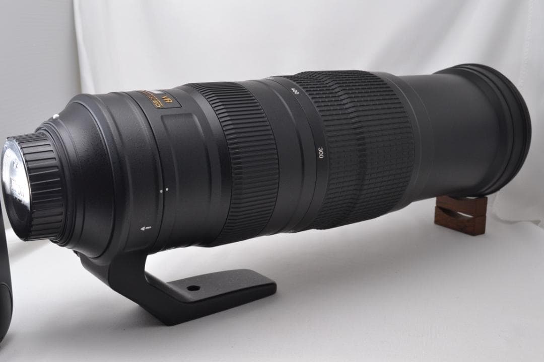 ■ 美品 ■ ニコン　Nikon AF-S 200-500mm VR 元箱付