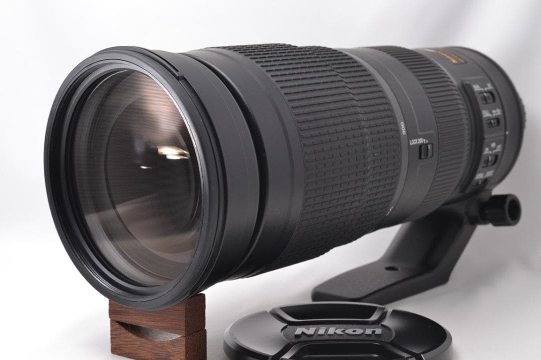 ■ 美品 ■ ニコン　Nikon AF-S 200-500mm VR 元箱付