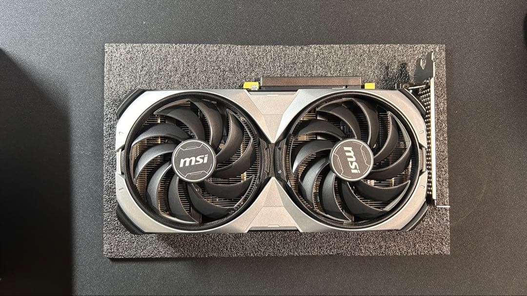 グラフィックボード・グラボ・ビデオカード MSI GeForce RTX 4070 VENTUS 2X E 12G OC