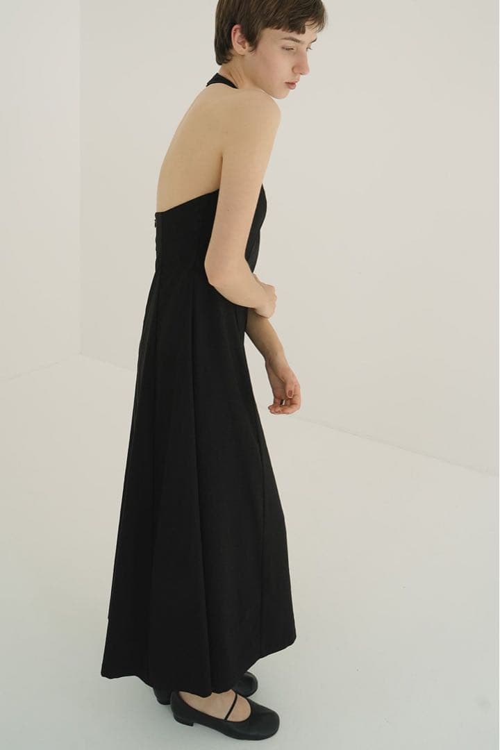 CLANE（クラネ） ホルターネック ロングワンピース　ブラック
