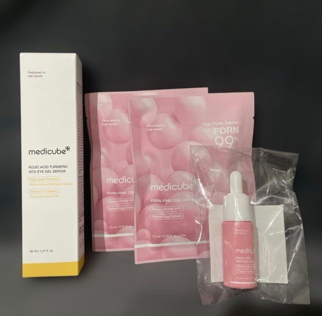 う*】様 未開封　メディキューブ × マイメロディ ブースタープロ 美顔器