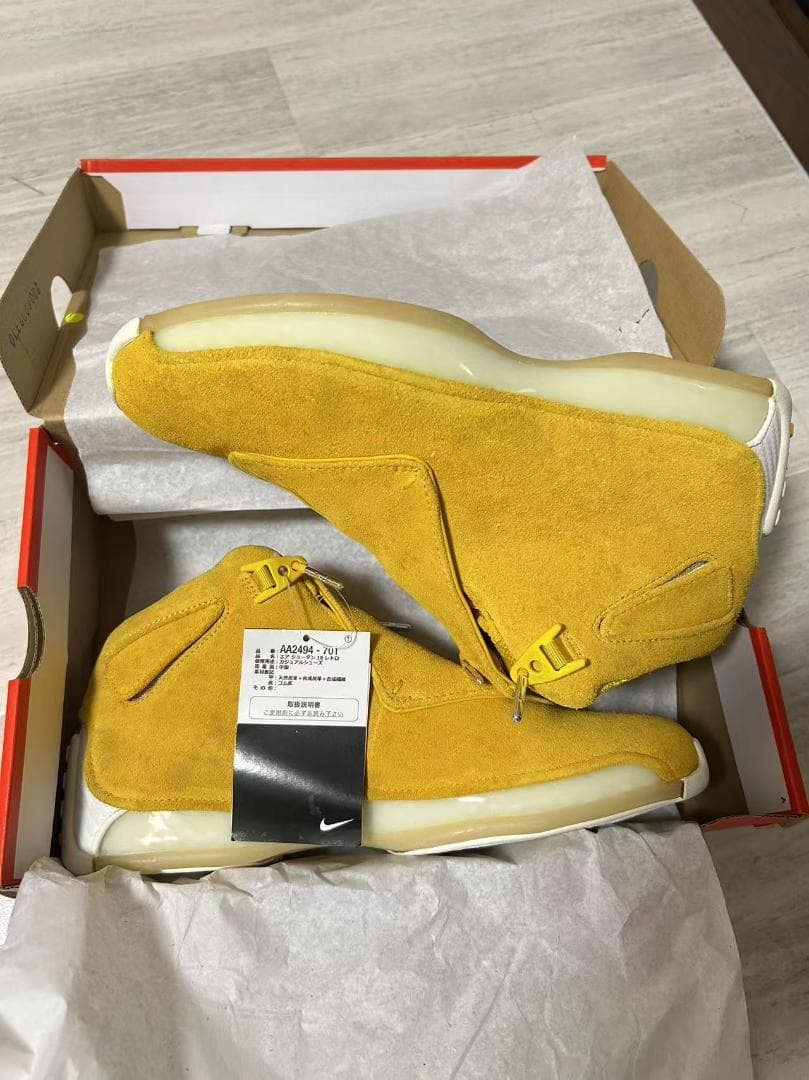 ナイキ エアジョーダン 18 レトロ イエローオークル AA2494-701