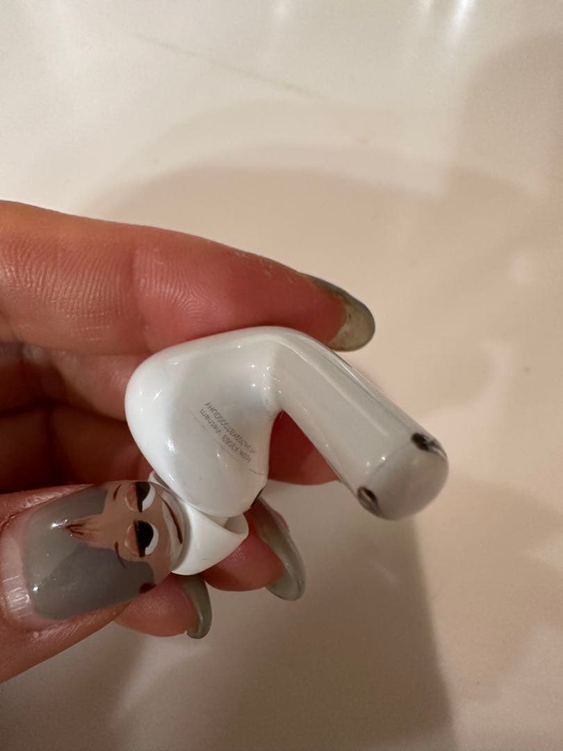 サーターアンダギーさま専用[極美品] AirPods Pro 3 右耳のみ