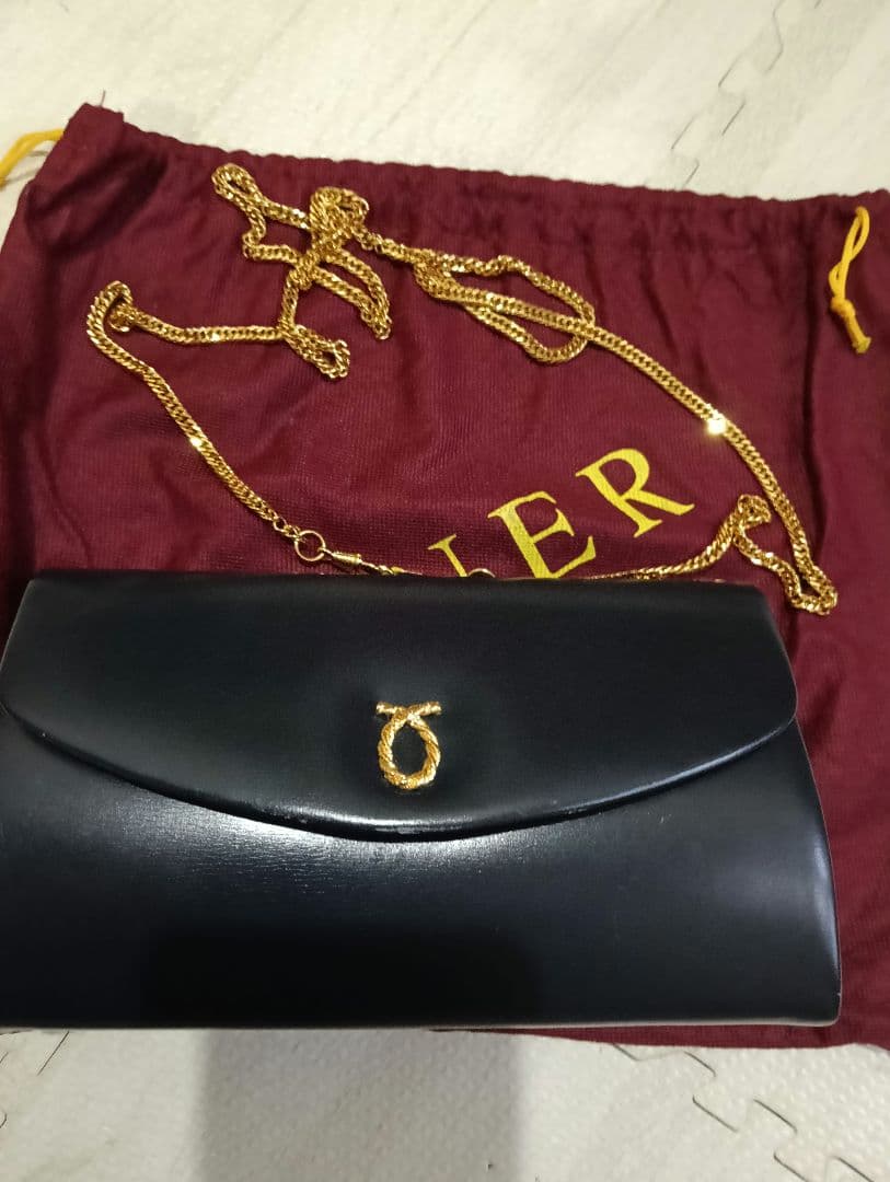 中古！英国王室御用達！LAUNER ブラック ショルダーバッグ