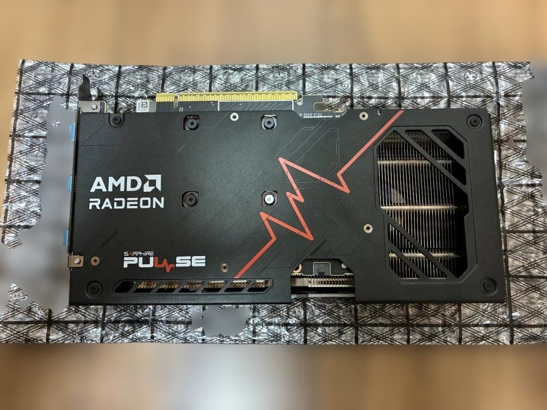 【美品】Sapphire AMD Radeon RX 9060 XT 16GB