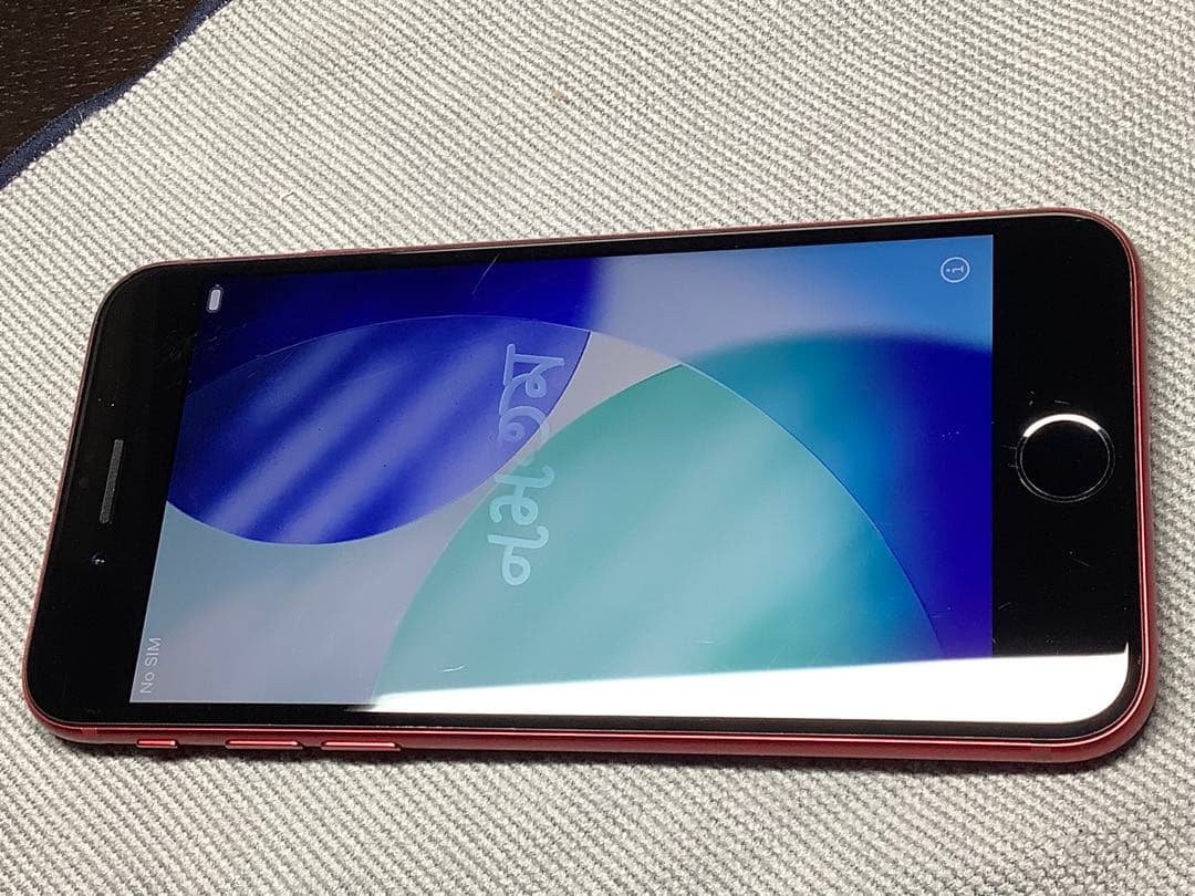 Apple iPhone SE (第3世代) 赤