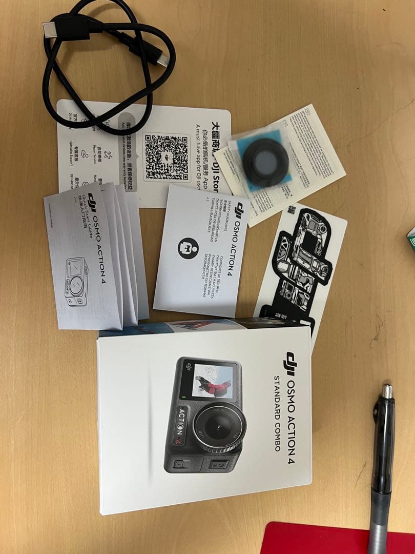 ［ほぼ未使用］DJI OSMO ACTION 4 とUlanzi三脚　2点セット