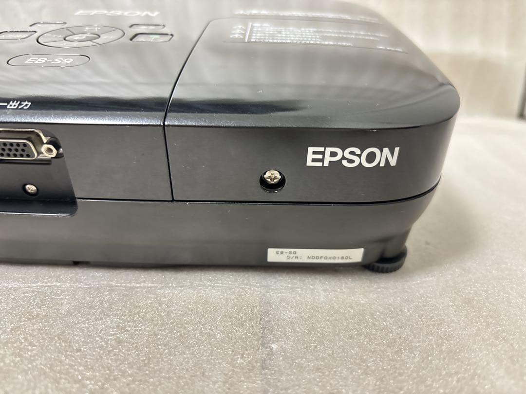 エプソン　EB-S9 プロジェクター 本体 使用時間66H