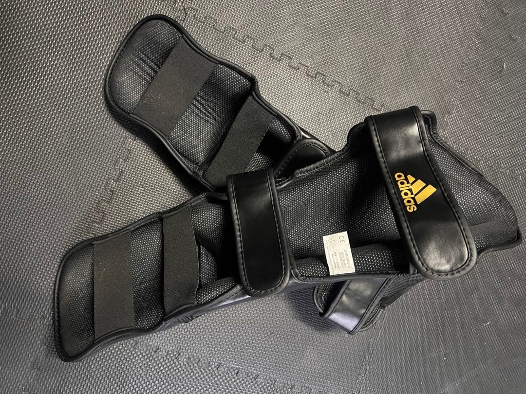 adidas レガース シンガード キックボクシング 総合格闘技