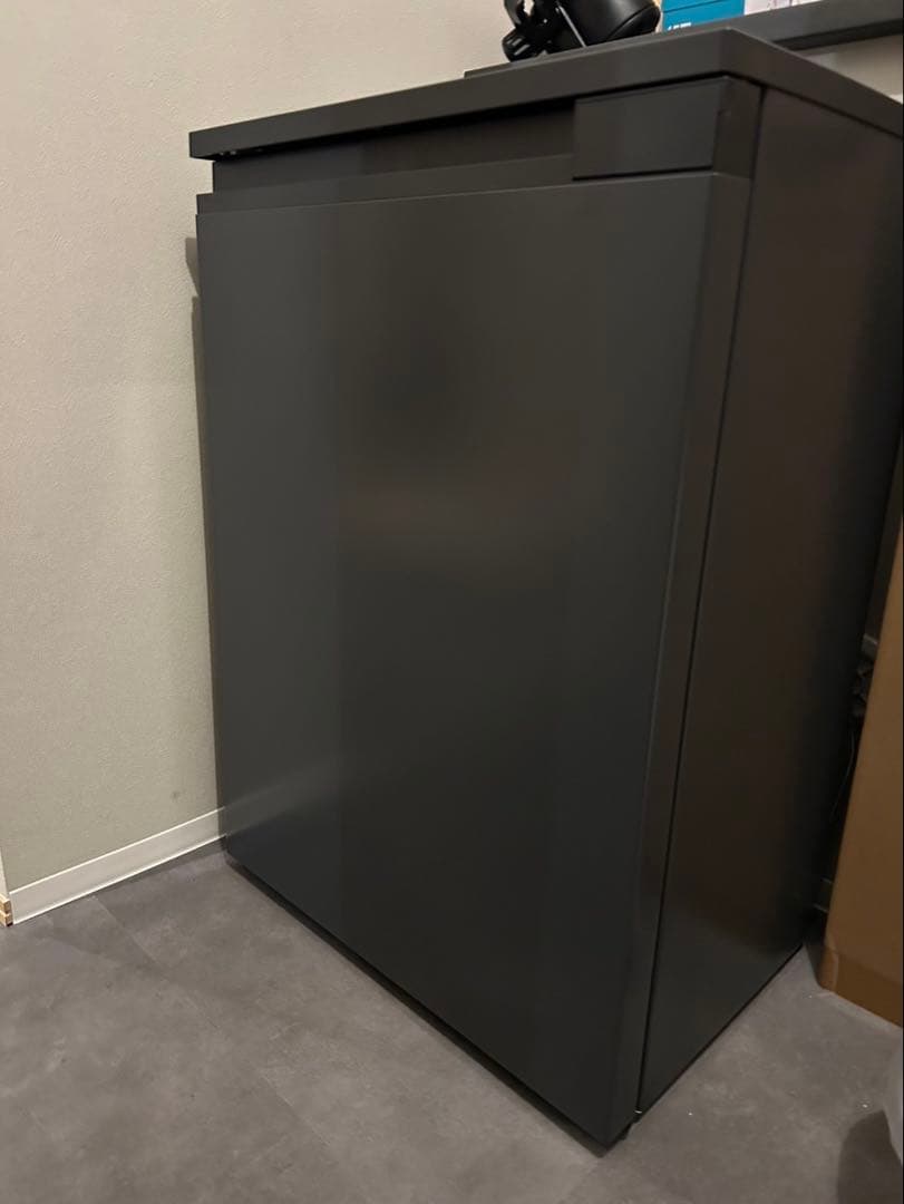 IRIS OHYAMA 冷蔵庫 IRSN-7A-B ブラック 66L