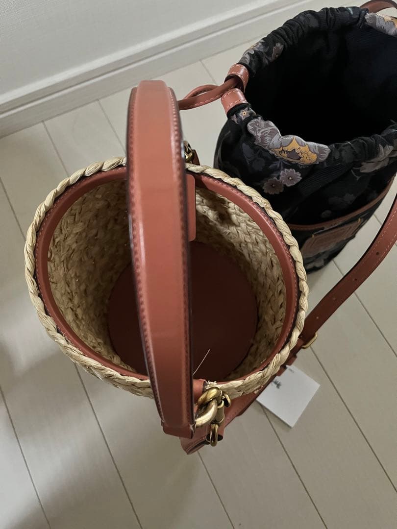 コーチ　カゴ　ショルダー　巾着型　バッグ　花柄