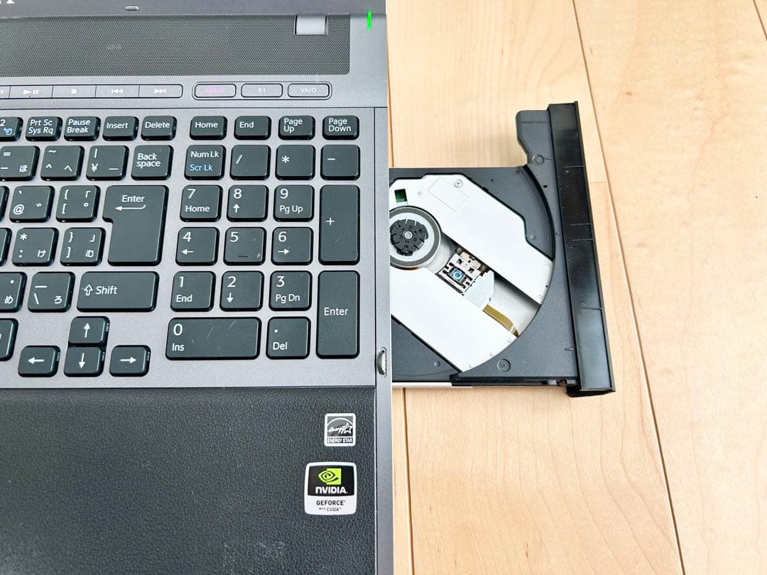 VAIO Corei7 8GB 500GB 新品SSD グラボGT425M