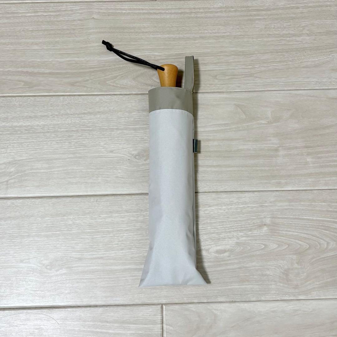 サンバリア100　折りたたみ日傘　2段折　コンビ　ホワイト