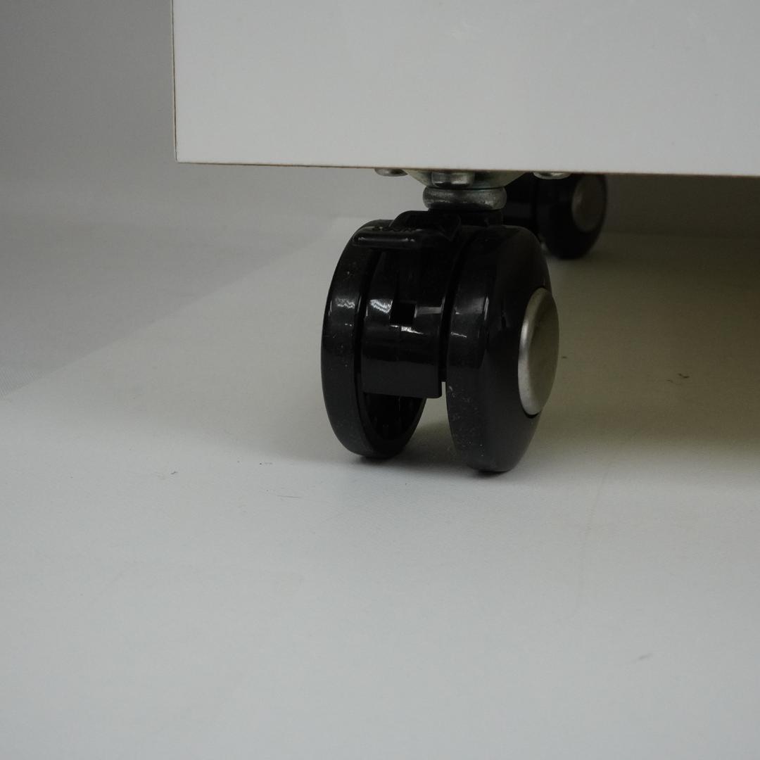 キャスター付き　チェスト 3段　ホワイト　タンス　キッチンカウンター