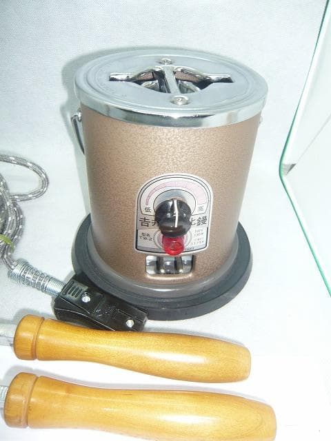 美品　吉井(タキイ)和裁電化鏝　ランプ付　和裁こて　和裁コテ　　鏝２本付