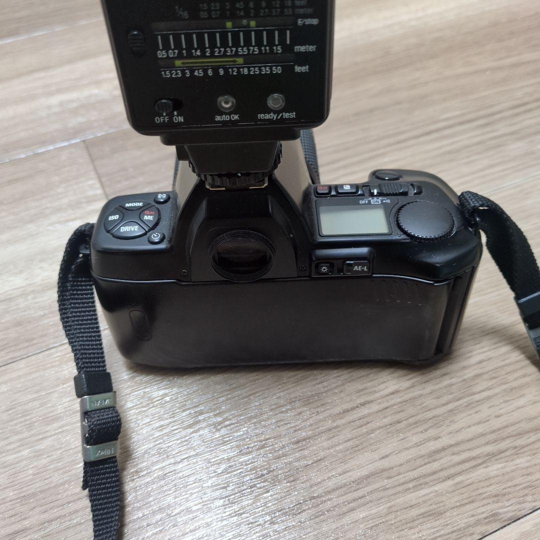 ［Nikon］ F-801S 一眼レフカメラ AF NIKKOR 35-70mm