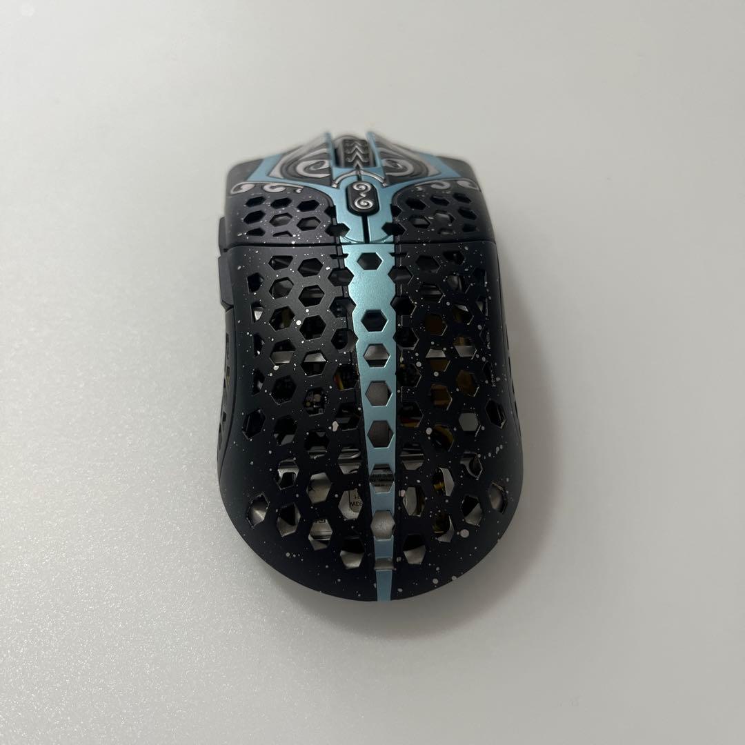 finalmouse Starlight-12 Phantom Mサイズ