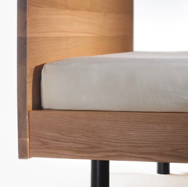 無印　無垢材ベッドフレーム