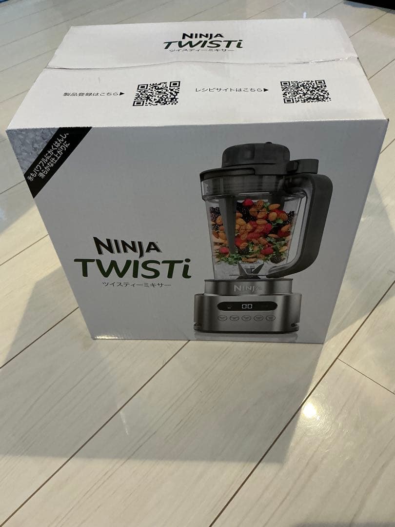 新品未開封　Ninja TWISTi ジューサー・ミキサー SS151J