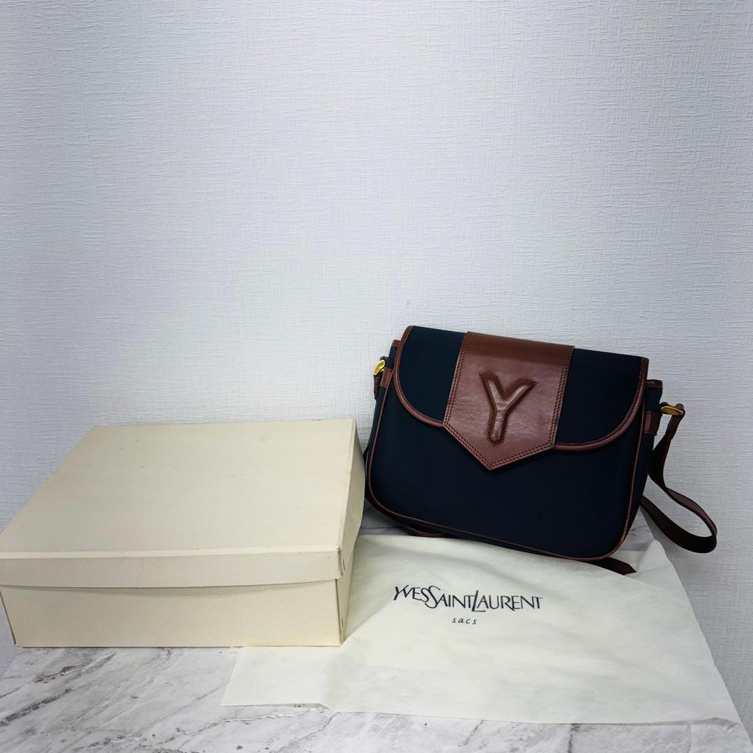 ✨YvesSaintLaurent✨イブサンローラン✨ネイビー✨ショルダーバッグ