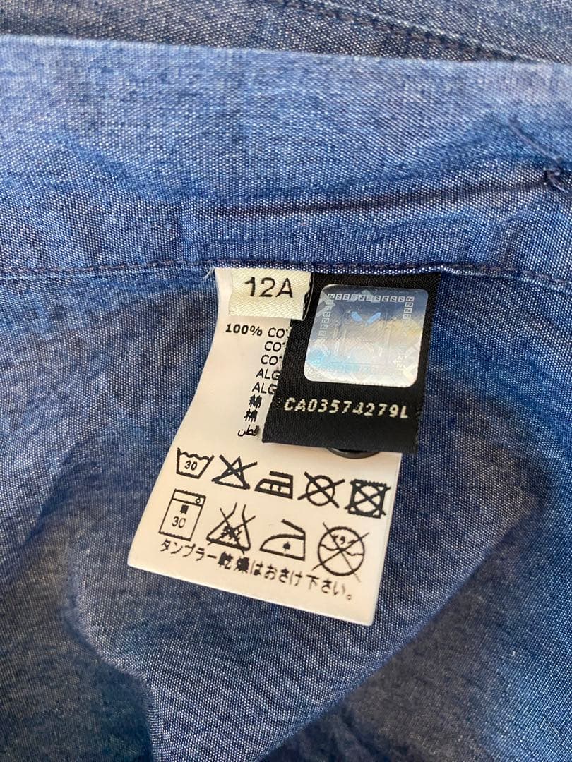 売り切りたいのでお値下げ12y 150cm Fendi デニムブルー 長袖シャツ