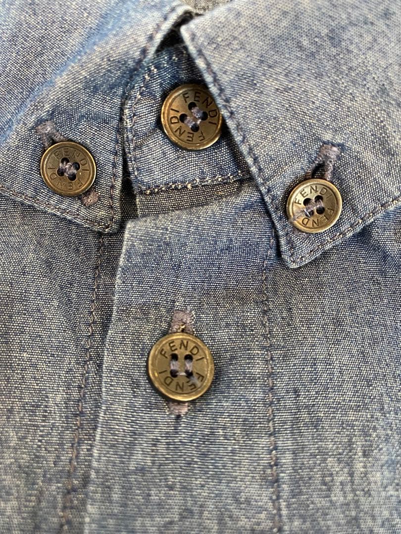 売り切りたいのでお値下げ12y 150cm Fendi デニムブルー 長袖シャツ