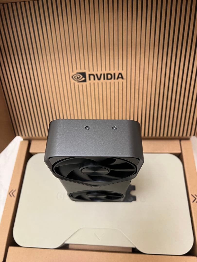 Jun「新品未使用品]RTX 5070 Founders Edition