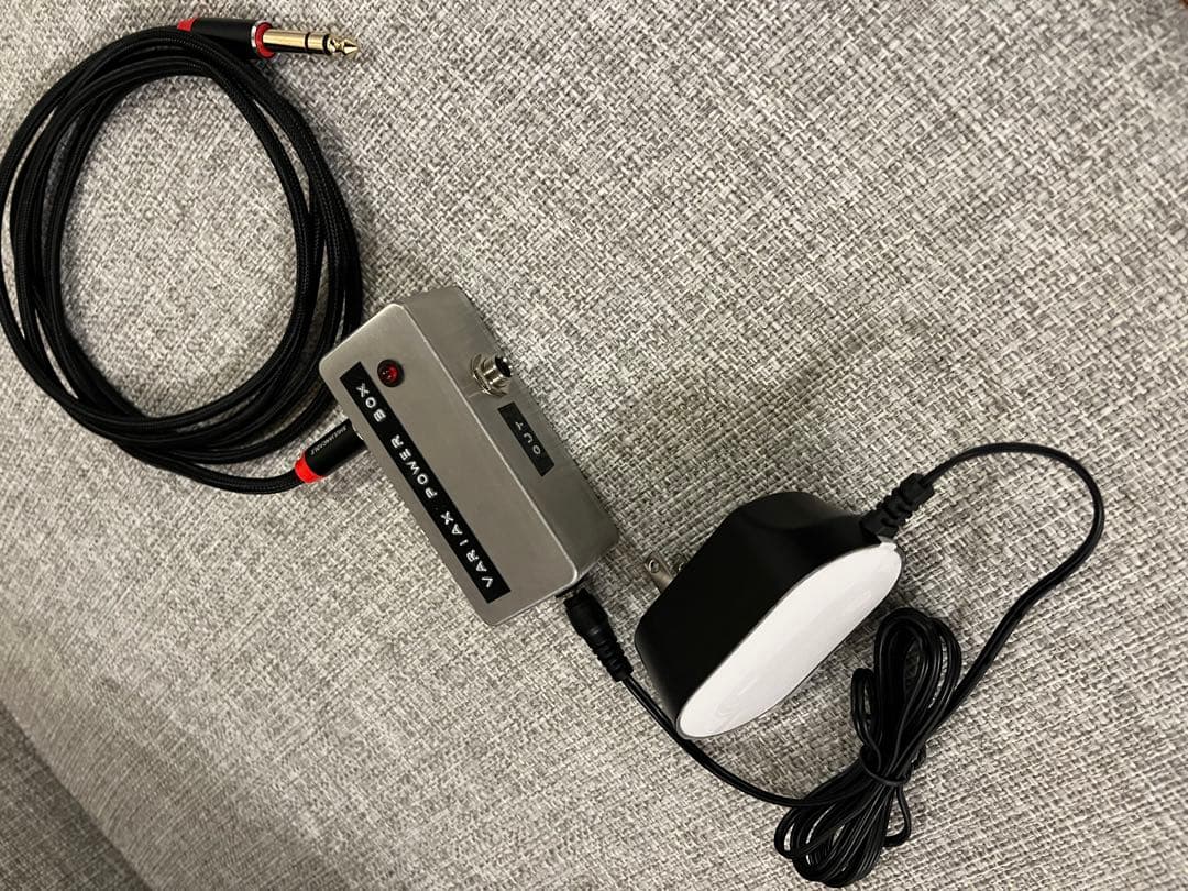 ギター LINE 6 Variax acoustic 700