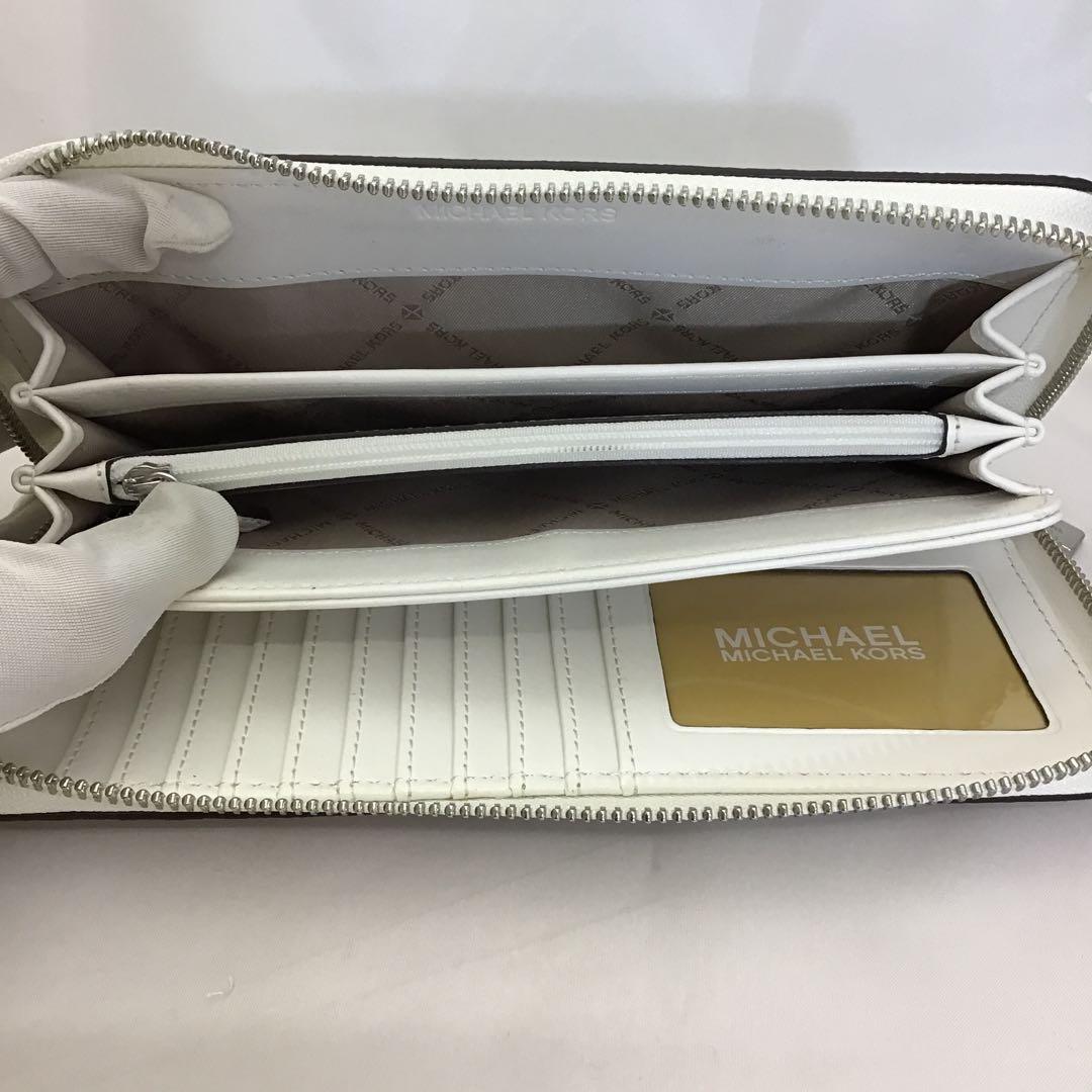 ❣️未使用❣️MICHAEL KORS ホワイト ラウンドファスナー長財布