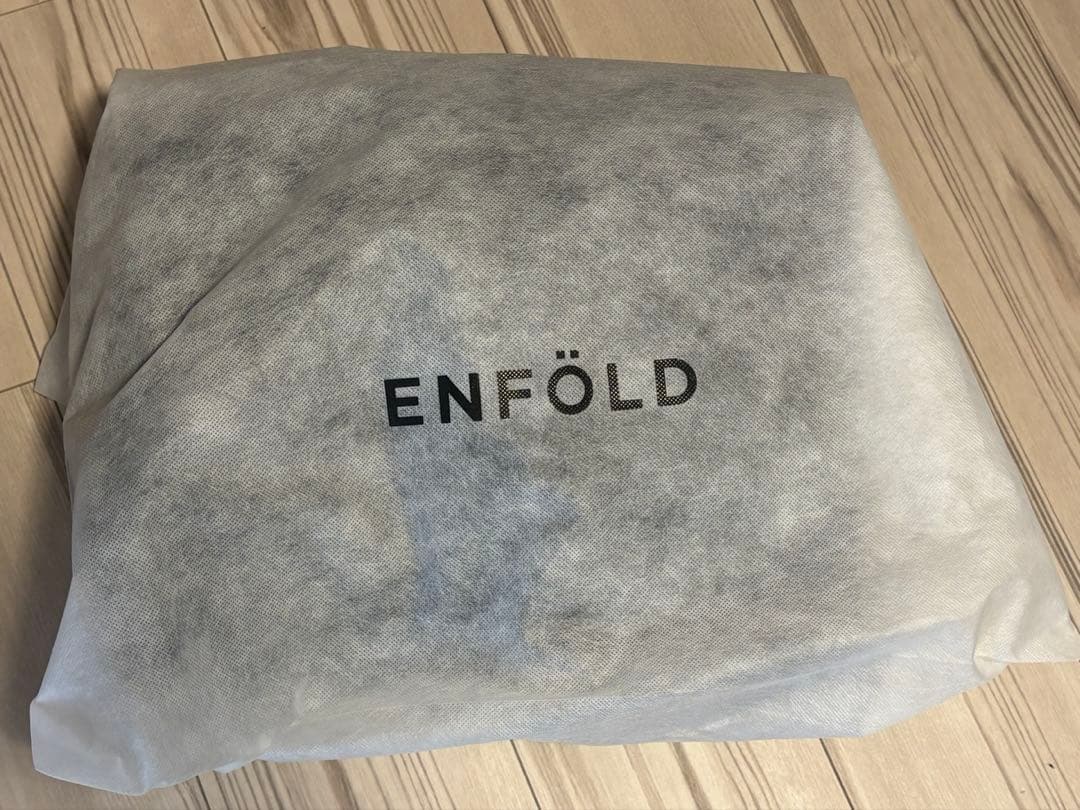 新品タグ付き今季完売　36 ENFOLD フリルコート　フリルブルゾン