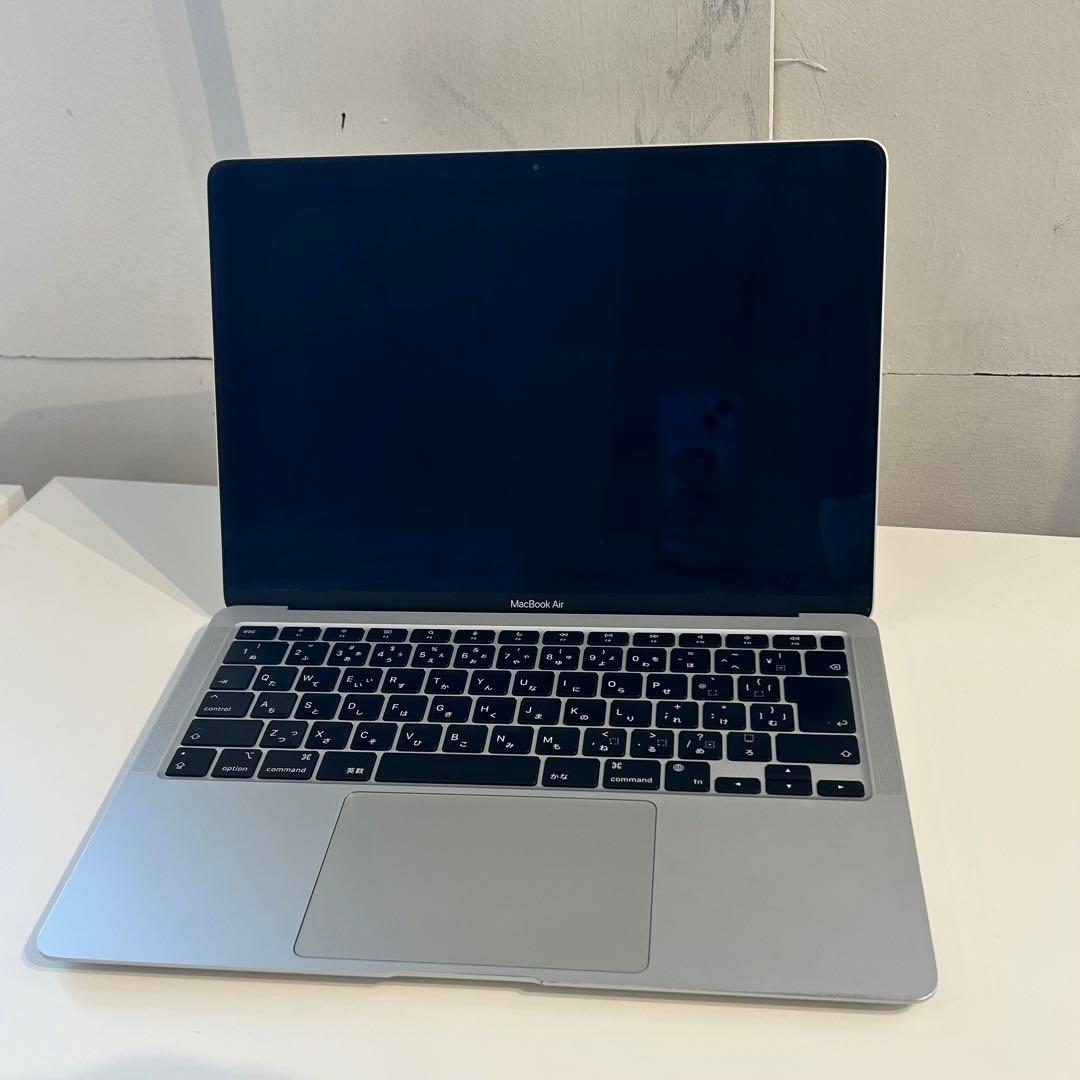 Apple M1 MacBook Air、目立った傷なし、バッテリー・箱付き