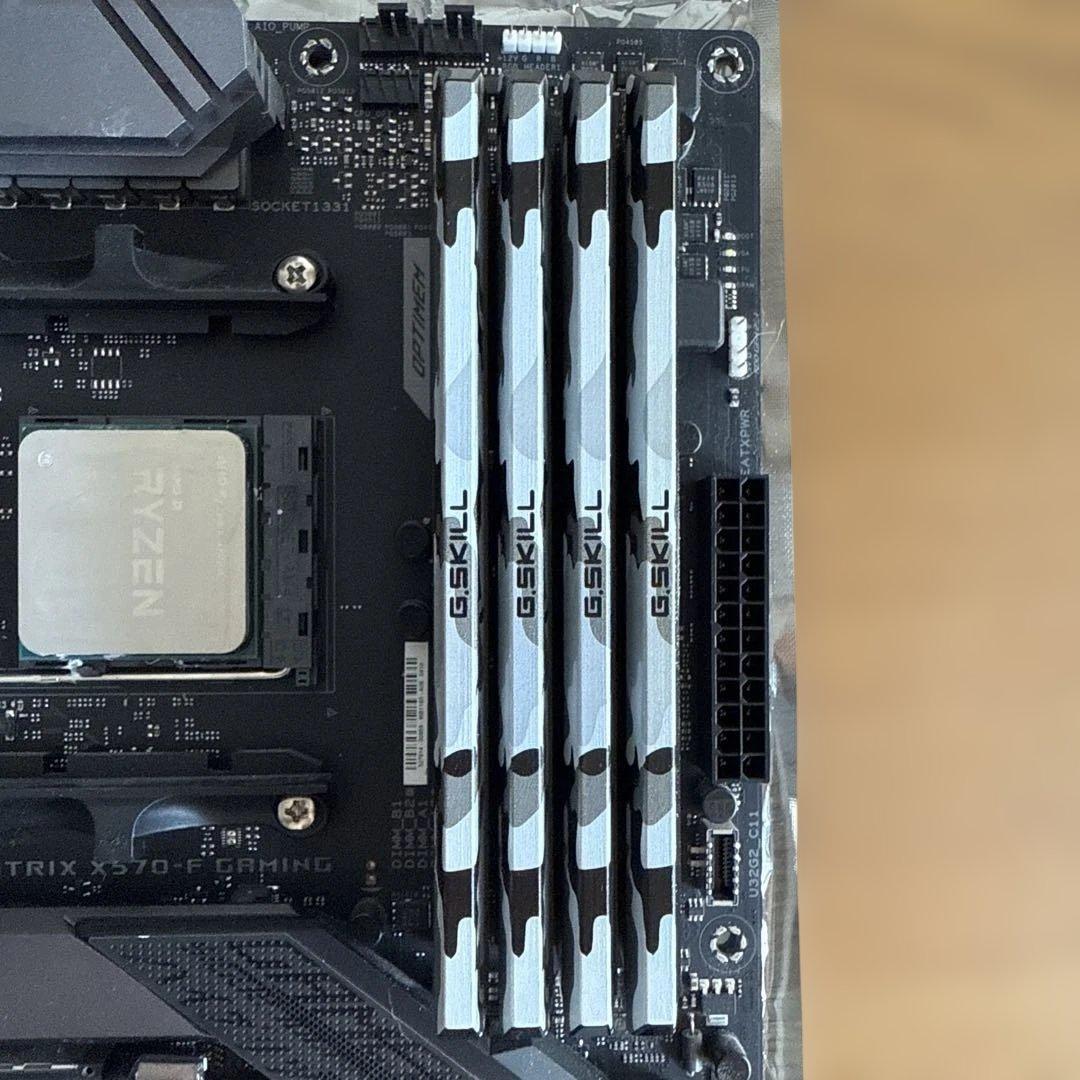 グラフィックボード・グラボ・ビデオカード ASUS ROG Strix RTX2070/X570F/Ryzen93900X