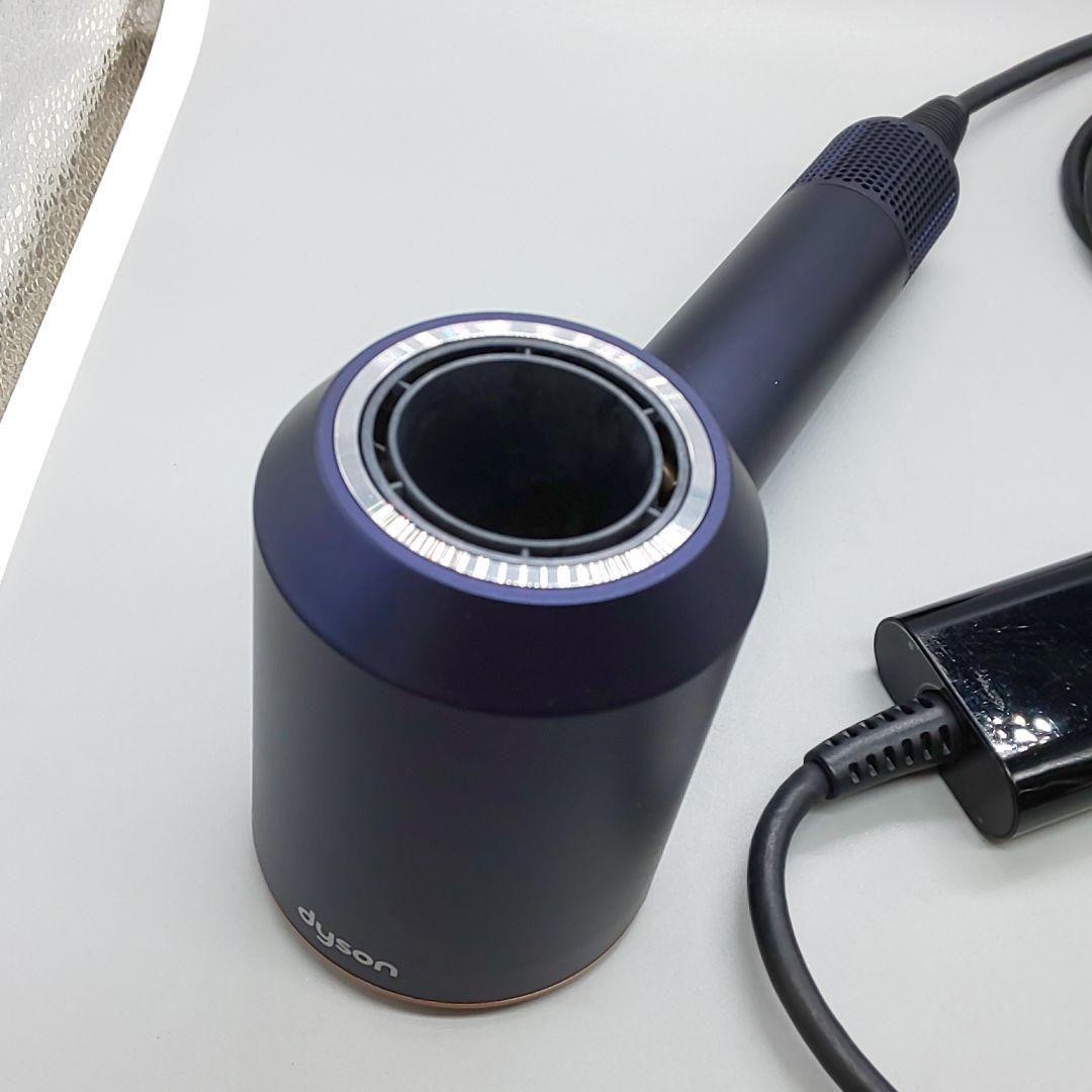 ダイソン dysonドライヤー HD08《国内正規品・風量新品同様》731