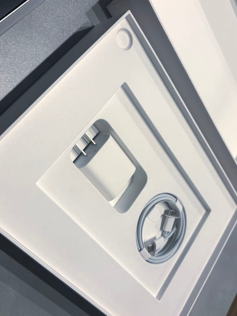 【美品】iPad Air(第5世代)+ Apple Pencil(第二世代)