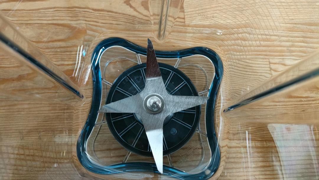 【美品】バイタミックスE520　ブラック　1619