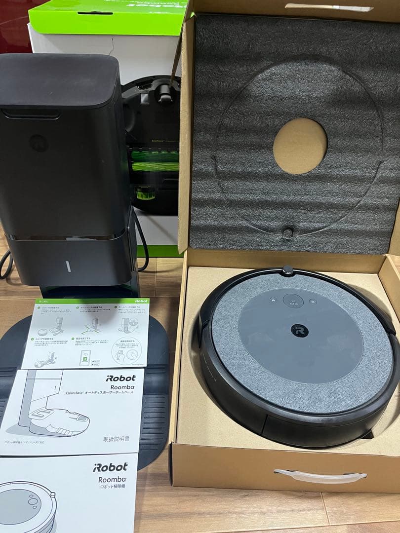 iRobot Roomba i3+ 本体 CleanBase付き ルンバ i3+