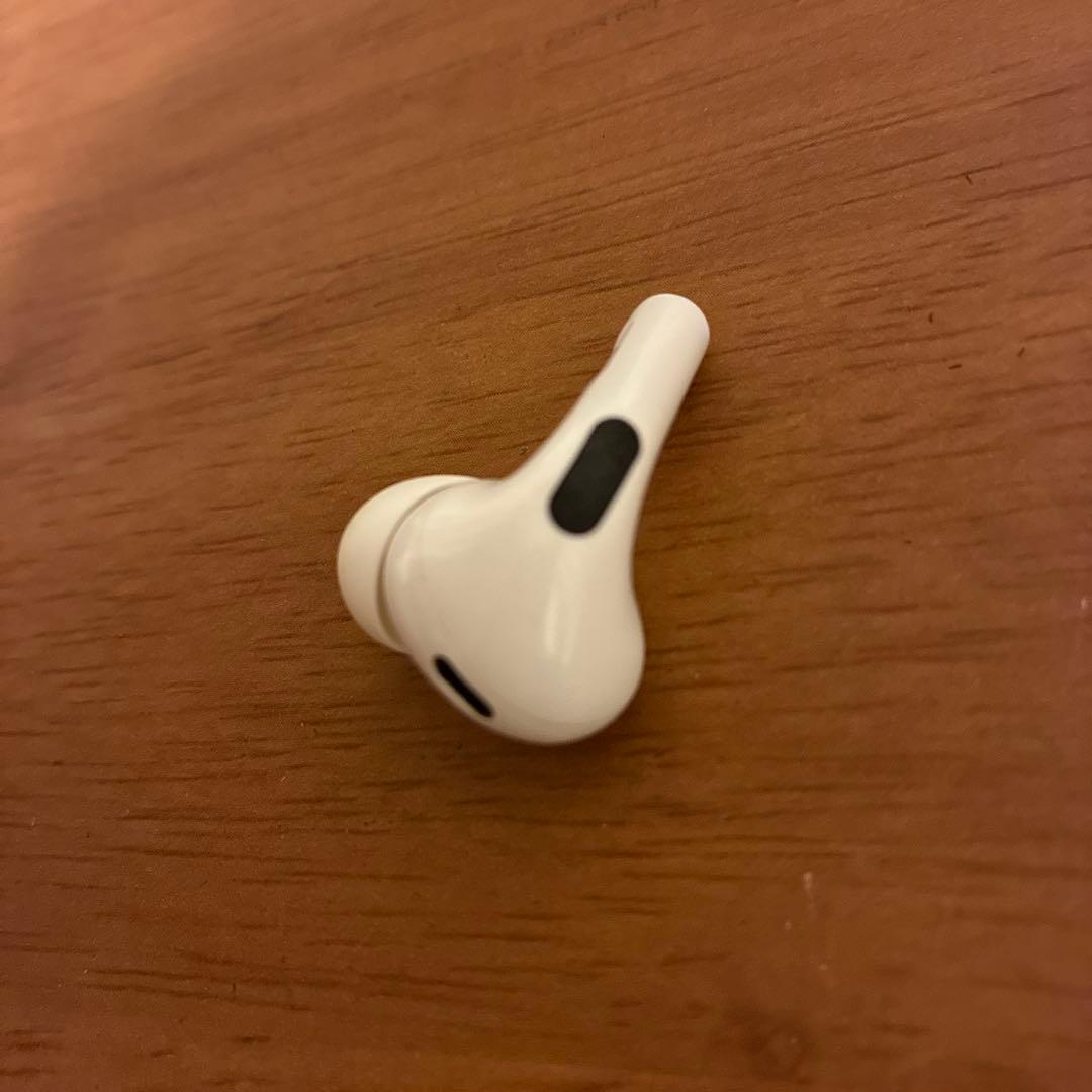 AirPods pro 第二世代〔右耳〕本体 ホワイト