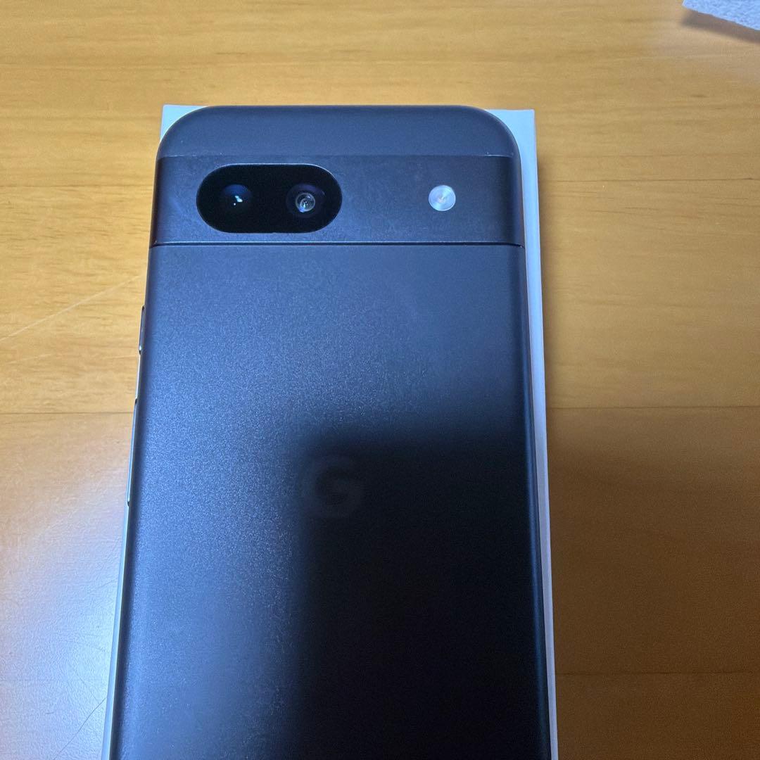 Google Pixel 8a 128GB ブラック　ほぼ新品