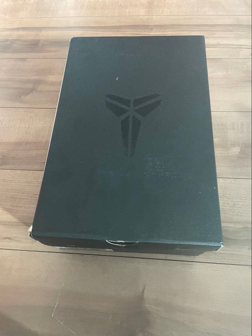 ナイキ　コービー6 プロトロ　グリンチ　並行輸入