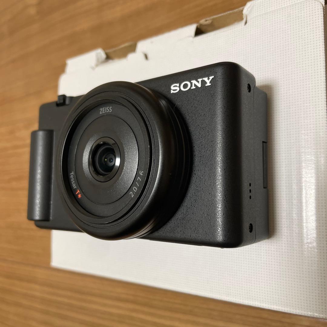 【美品】SONY VLOGCAM ZV-1F & シューティンググリップ セット
