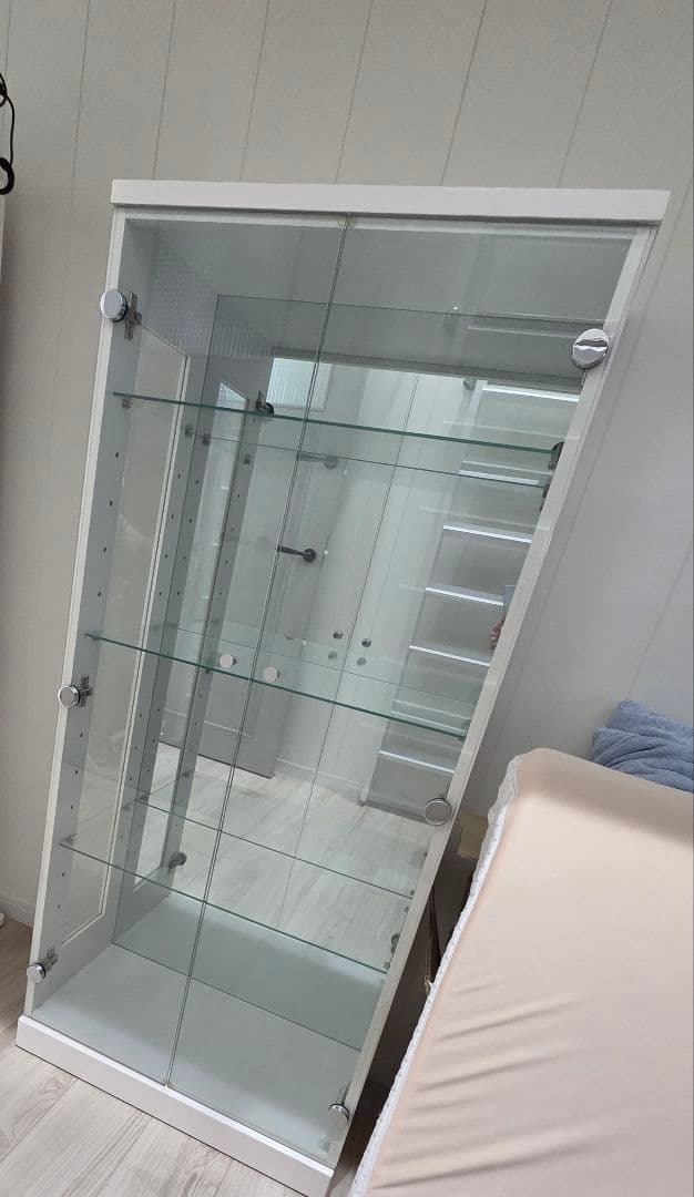 K.M様 NITORI　ガラスケース(フィギュアケース) 扉付き　ホワイト