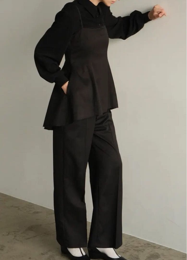 新品未使用　CLANE PEPLUM BUSTIER ALL IN ONE