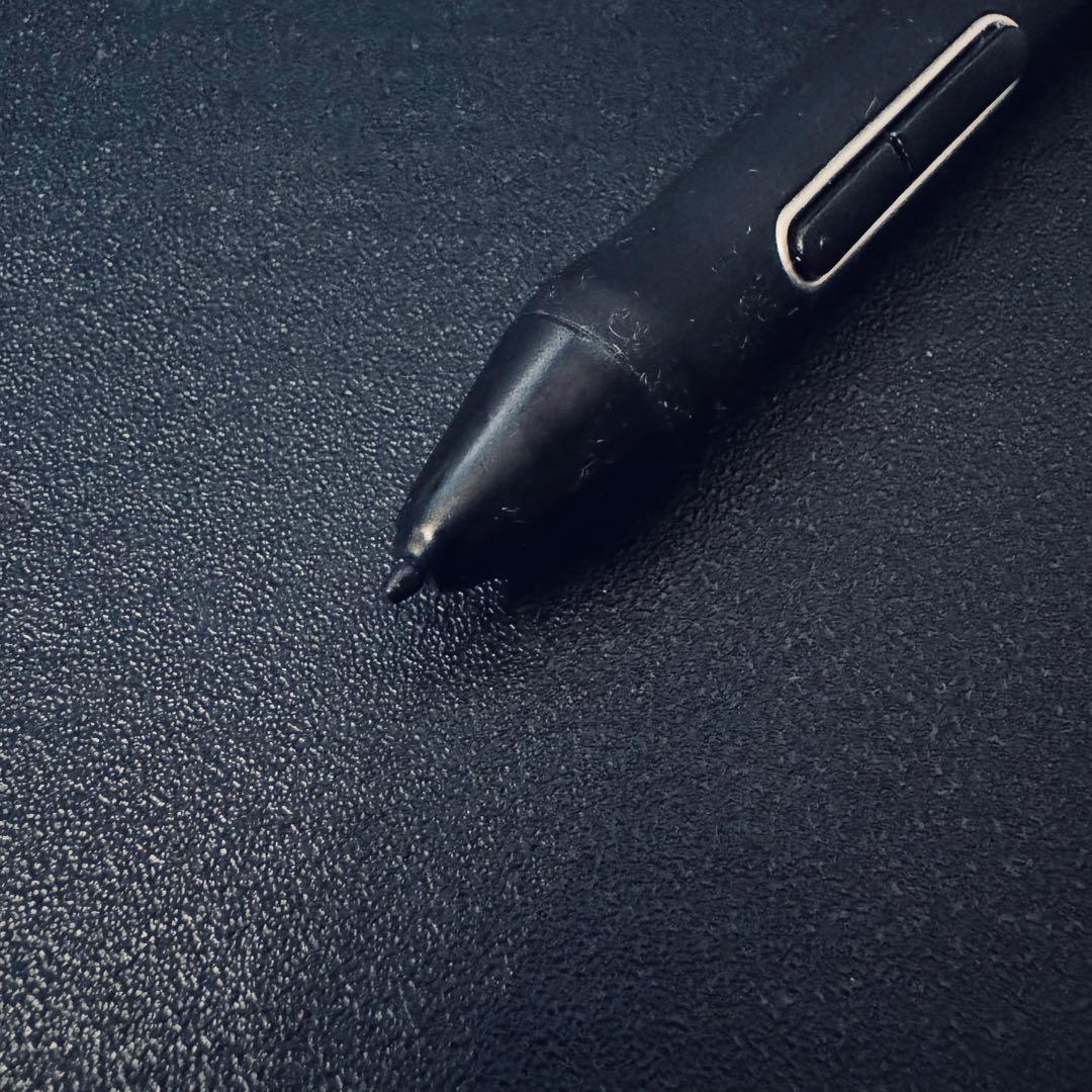 【ほぼ新品】Huion KAMVAS 13 液晶ペンタブレット本体 GS1331