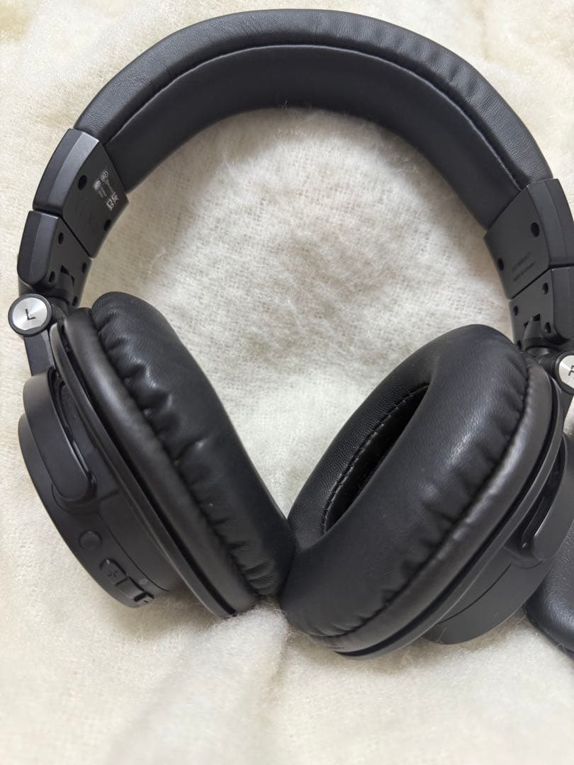 オーディオテクニカATH-M50xワイヤレスヘッドホン