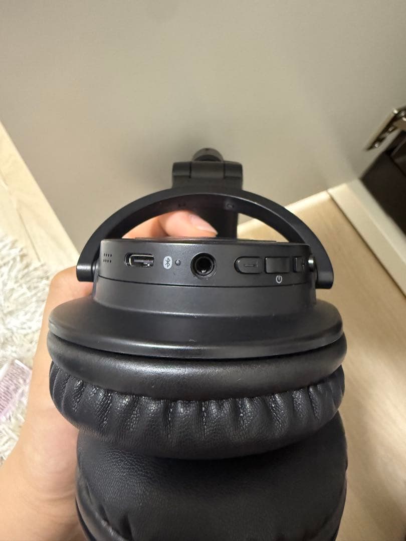 オーディオテクニカATH-M50xワイヤレスヘッドホン