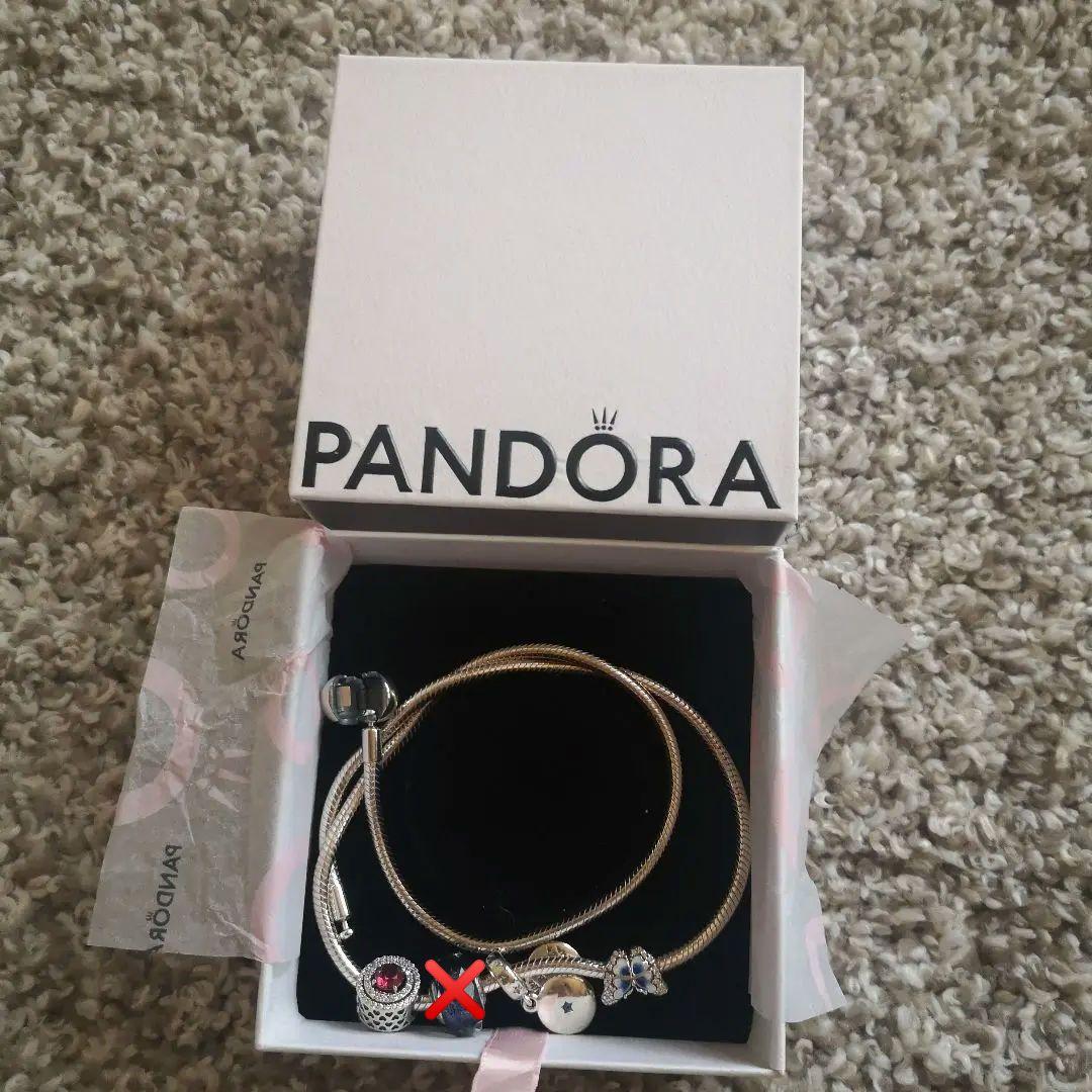 Pandora スネークチェーン　ネックレス チャーム3個付き