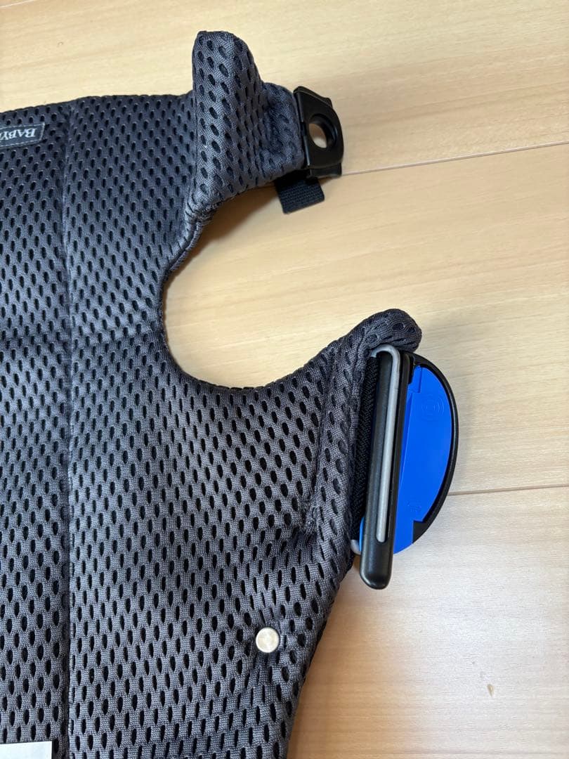 ベビービョルン ベビーキャリアMINI AIR レオパード ヒョウ柄