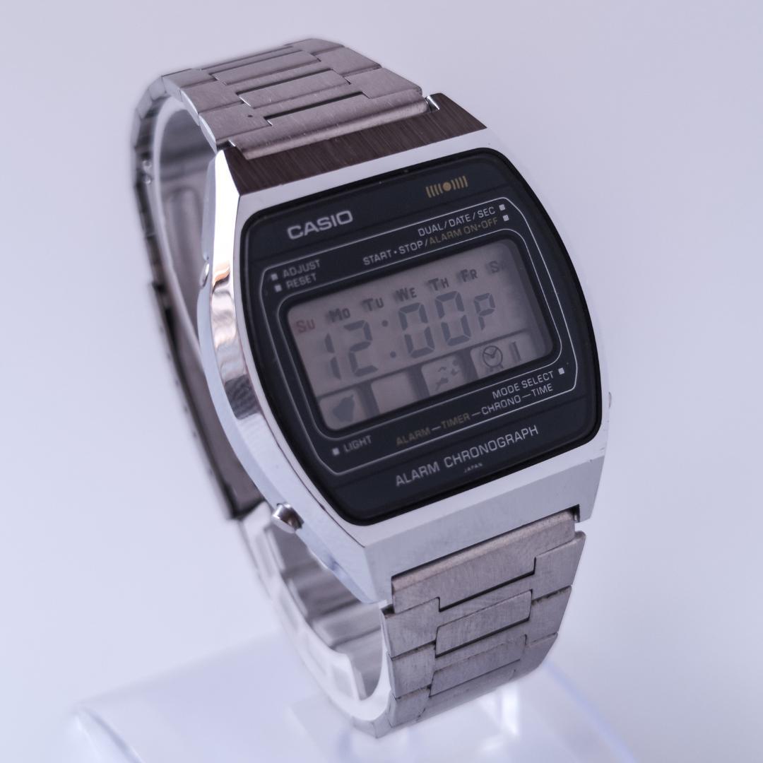 p*o様 CASIO S011 デジタル メンズ 36mm 昭和時代