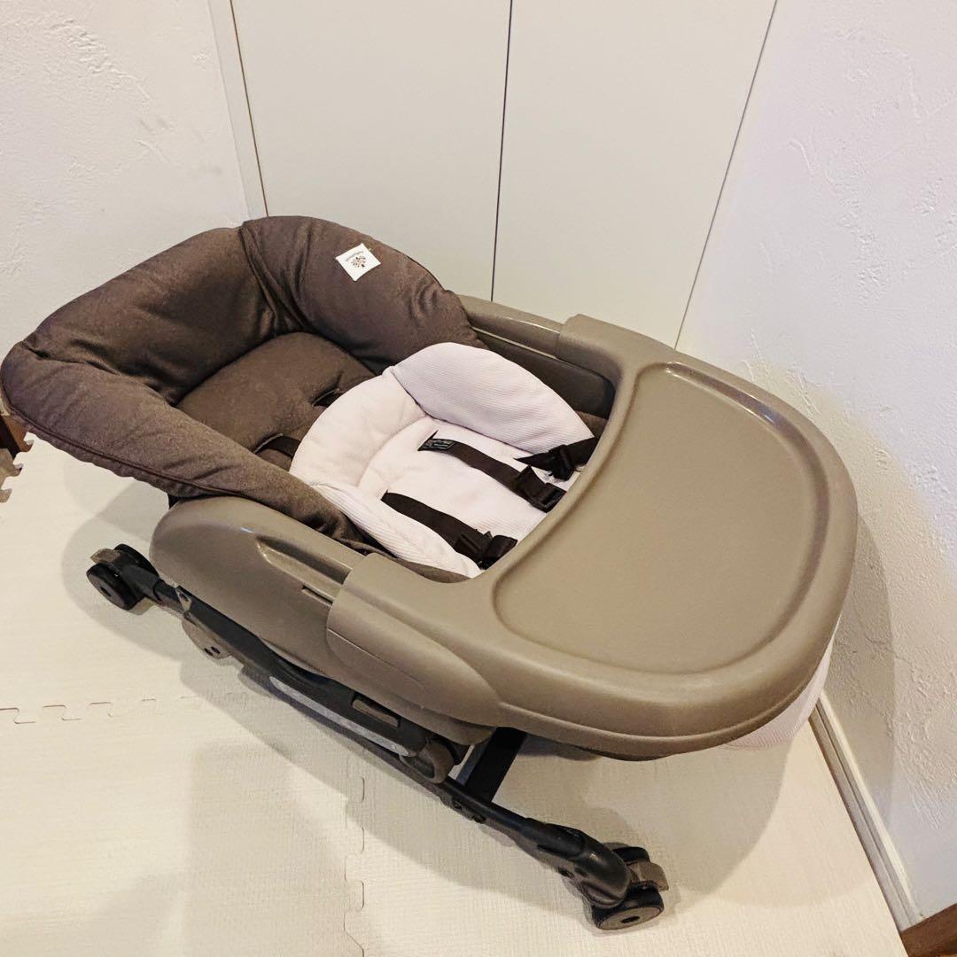 Combi ネムリラ AT Simplight 電動スウィング ハイローチェア