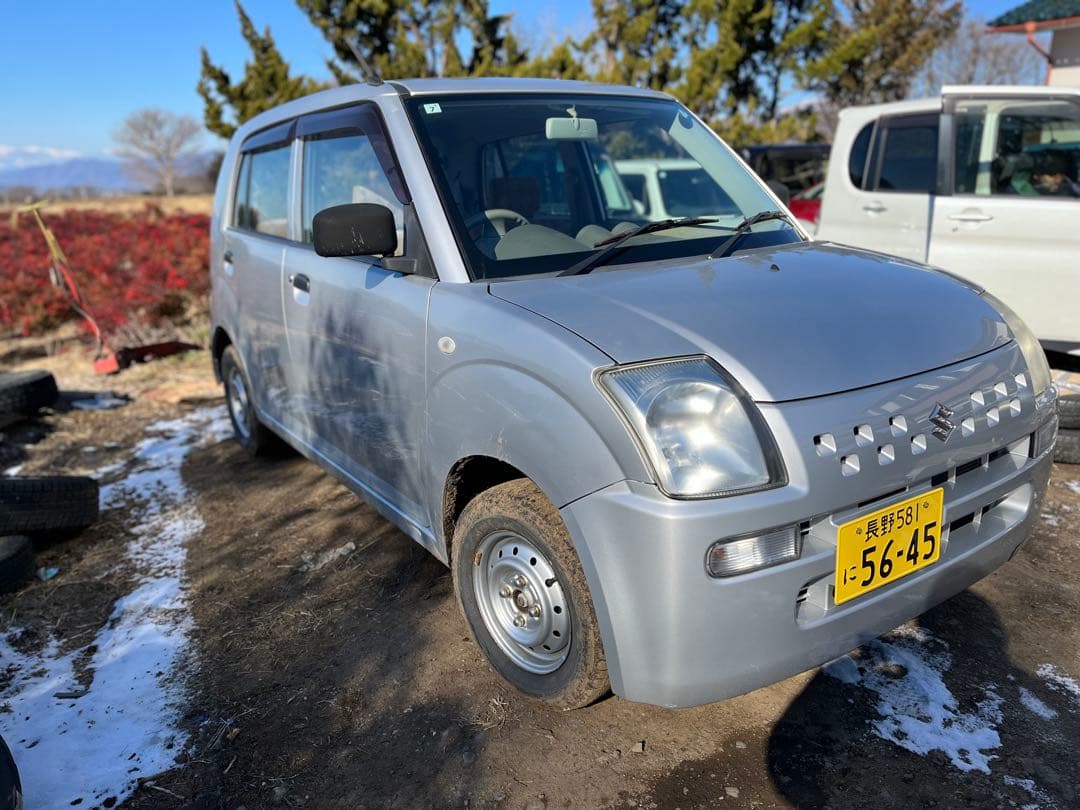 スズキアルト　MT★車検令和8年7月★2WD
